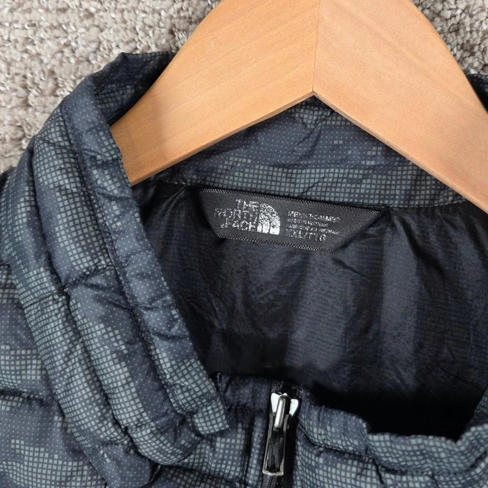 The North Face Mens Thermoball Quilted Vest Camo Green Black XXL Full Zip Puffer
